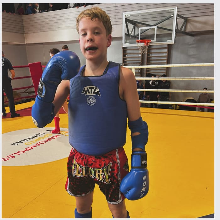 Muay thai vaikams Kaune: jaunasis A-Force kovotojas